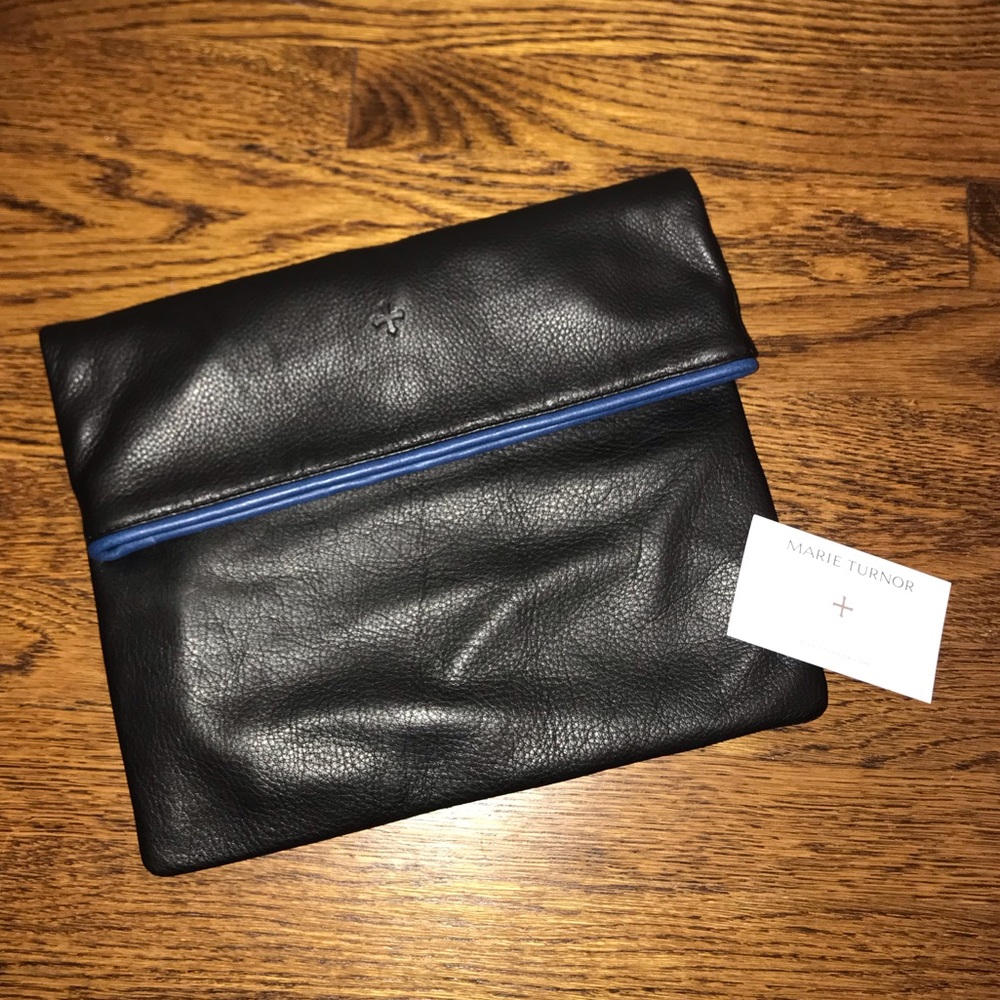 RARE Marie Turnor fold-over Leather clutch + strap